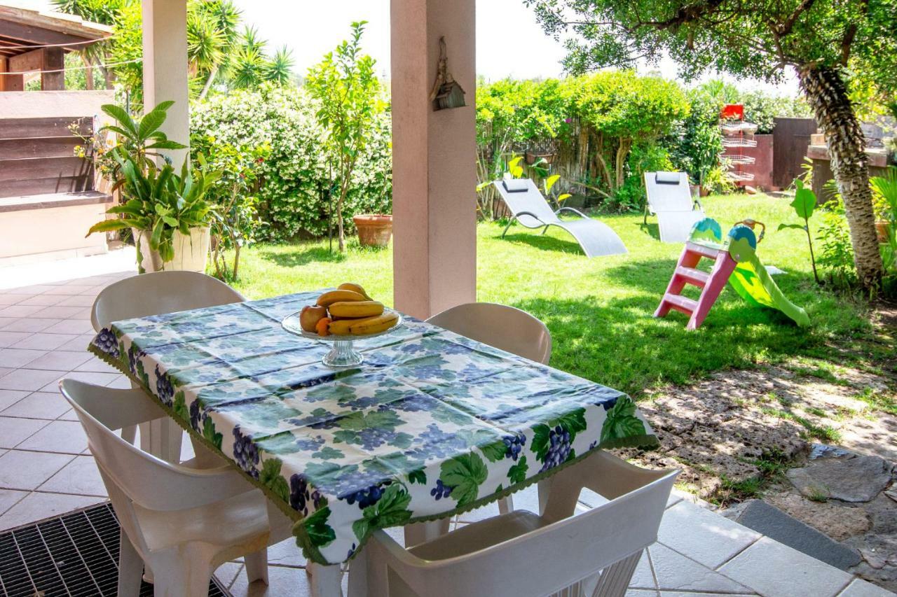 Rosa Holiday Home Villasimius Exterior foto